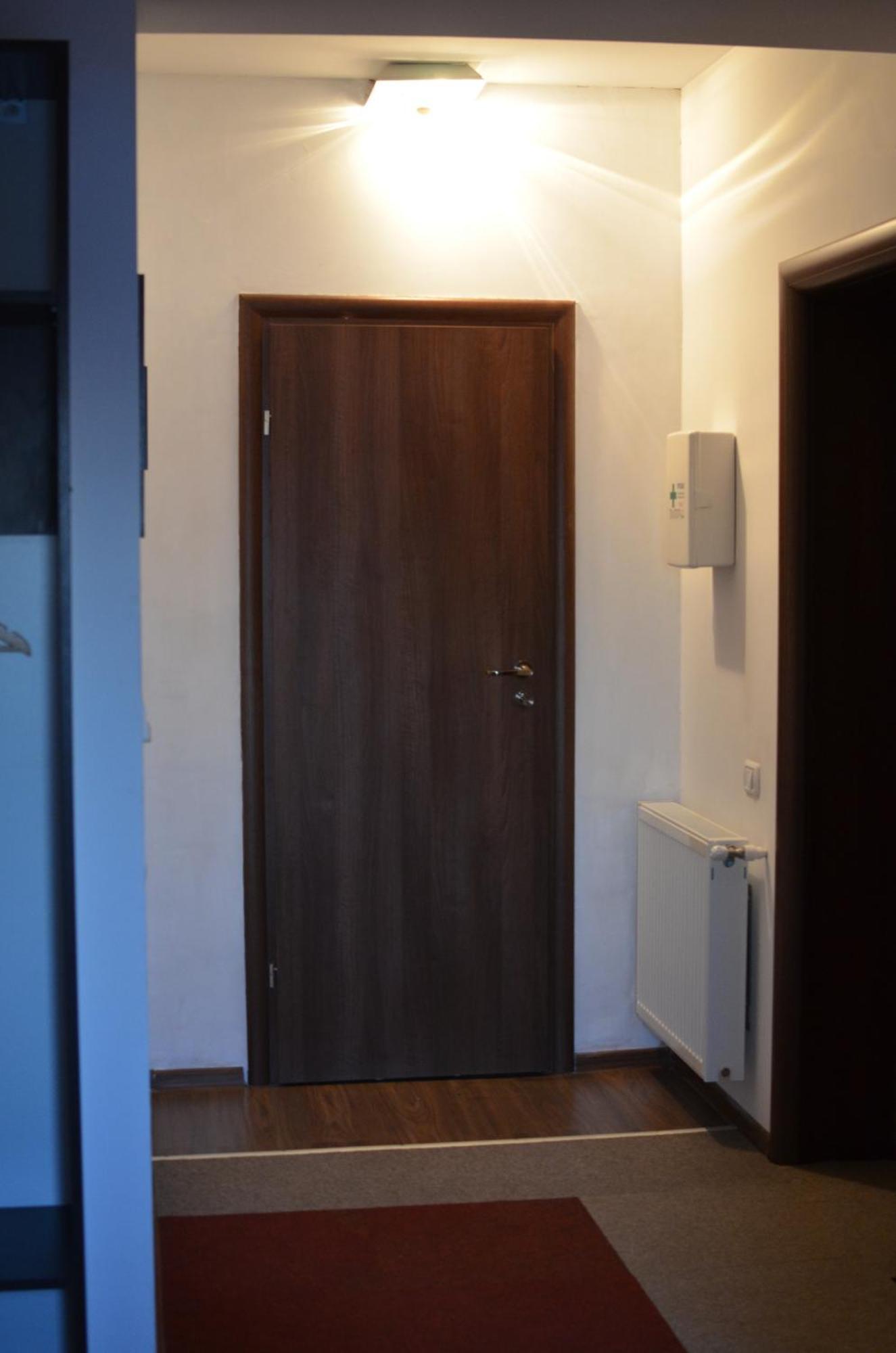 Vila Cu Trandafiri Cozy Apartments 2 Camere Bragadiru Exteriér fotografie